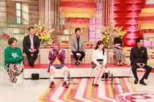 （前列左から）EXIT、久間田琳加、東幹久、（後列左から）ブラックマヨネーズ、島崎和歌子。(c)フジテレビ