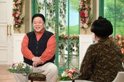 「徹子の部屋」に出演する（左から）伊集院光、黒柳徹子。(c)テレビ朝日