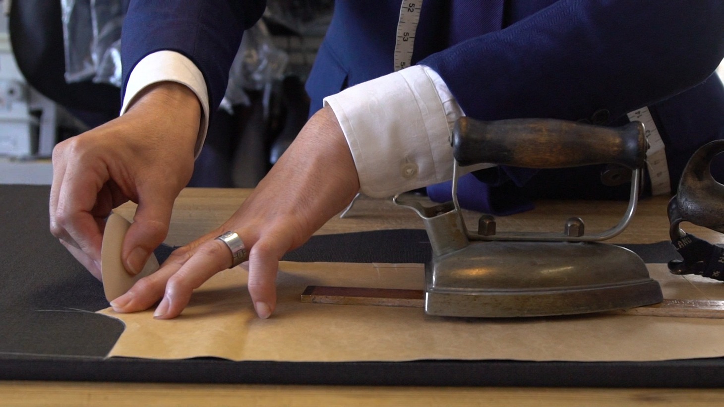 「バカリズムの大人のたしなみズム」より。