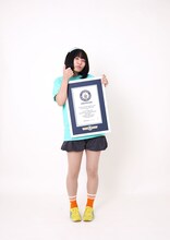 ギネス世界記録を達成した、にゃんこスター・アンゴラ村長。(c)川田秀樹