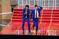 「第50回NHK上方漫才コンテスト」の様子。(c)NHK