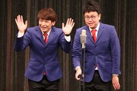 ルミネtheよしもとに出演した銀シャリ。