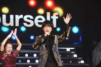 「山崎育三郎 THIS IS IKU 日本武道館」の様子。