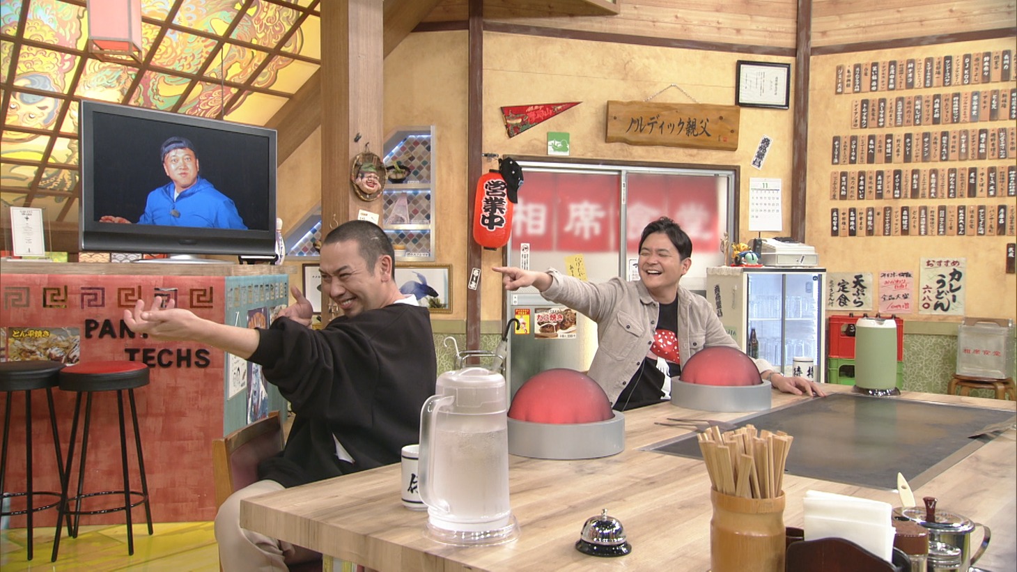 千鳥 (c)ABCテレビ