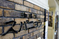 松原タニシの第1回の舞台は珈琲店スパニョラ。