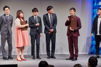 「森ノ宮よしもと漫才劇場」発表会見の様子。