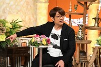 さまぁ～ず大竹 (c)TBS