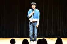 「森本ドキュメントTV LIVE」に出演したトンツカタン森本。