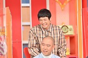 もう中学生とコロコロチキチキペッパーズ・ナダル（手前）。(c)TBS