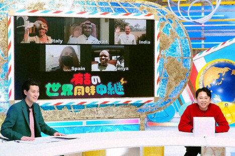 左から霜降り明星・粗品、有吉弘行。