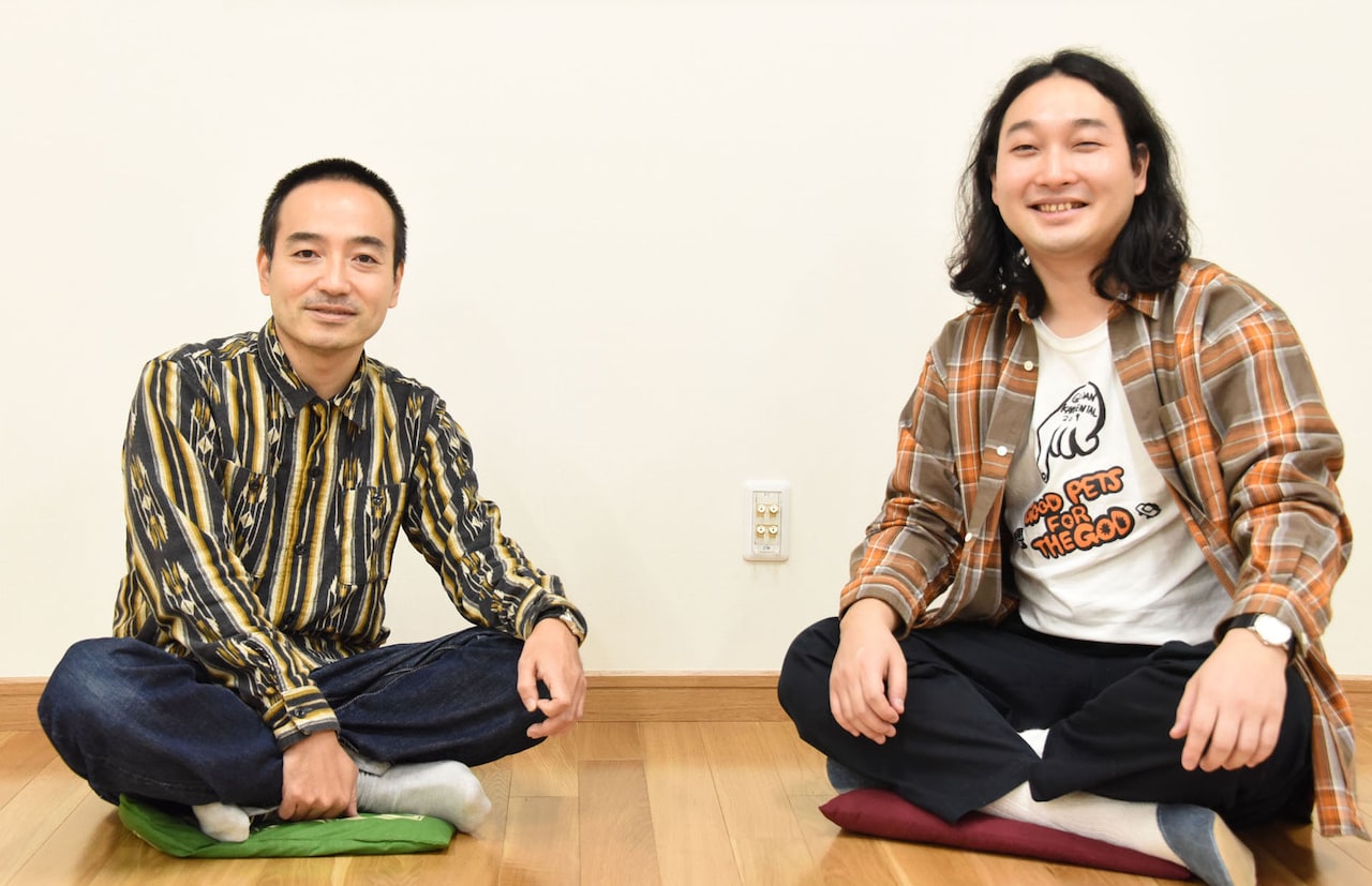 かもめんたる・う大（左）とかが屋・賀屋（右）。