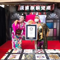 左からたんぽぽ白鳥、チェリー吉武。