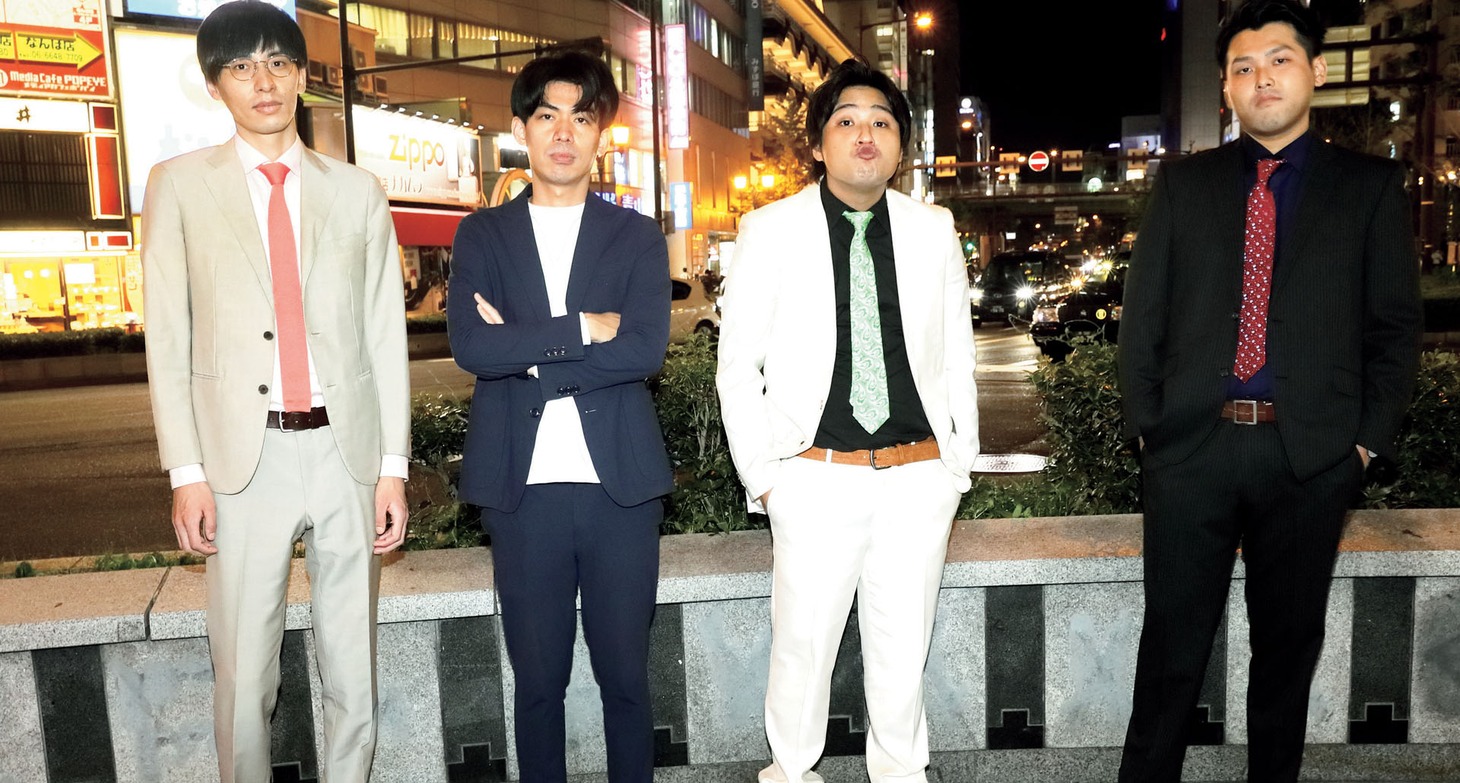カベポスターとダブルヒガシ。