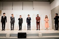 左から林拓磨、四千頭身、山田裕貴、中川翔子、夏野剛理事。。