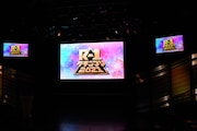 「『R-1グランプリ2021』やります会見」会場の様子。