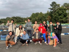 「千鳥の対決旅」の「ゴーカート対決」に挑む芸人たち。