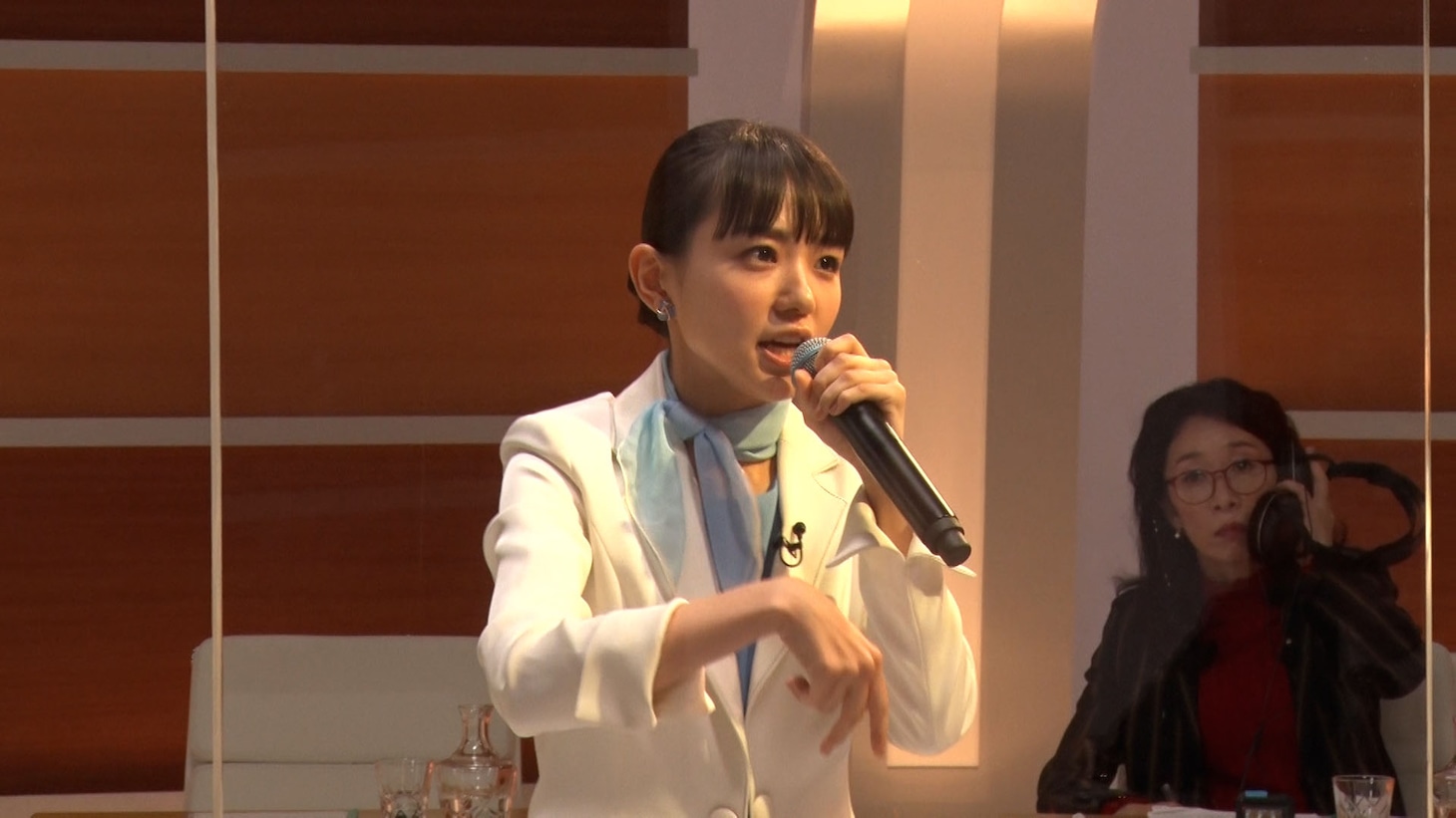 「選挙ラップショーWeb動画『スーシャル選挙』」メイキングカット。
