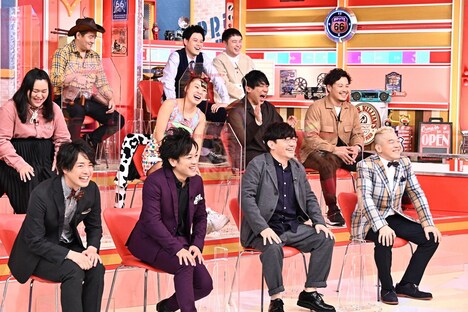 「有田プレビュールーム」の出演者たち。