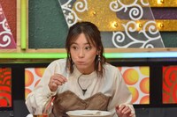 佐藤仁美 (c)読売テレビ