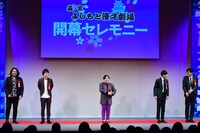 左から見取り図、ゆりやんレトリィバァ、トット。