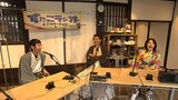 アンガールズと井森美幸（右）。
