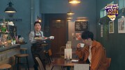 Indeedの新CM「カフェ」編（ニューヨークバージョン）より。