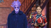 左からゲームマスター、岩田絵里奈アナウンサー。(c)日本テレビ