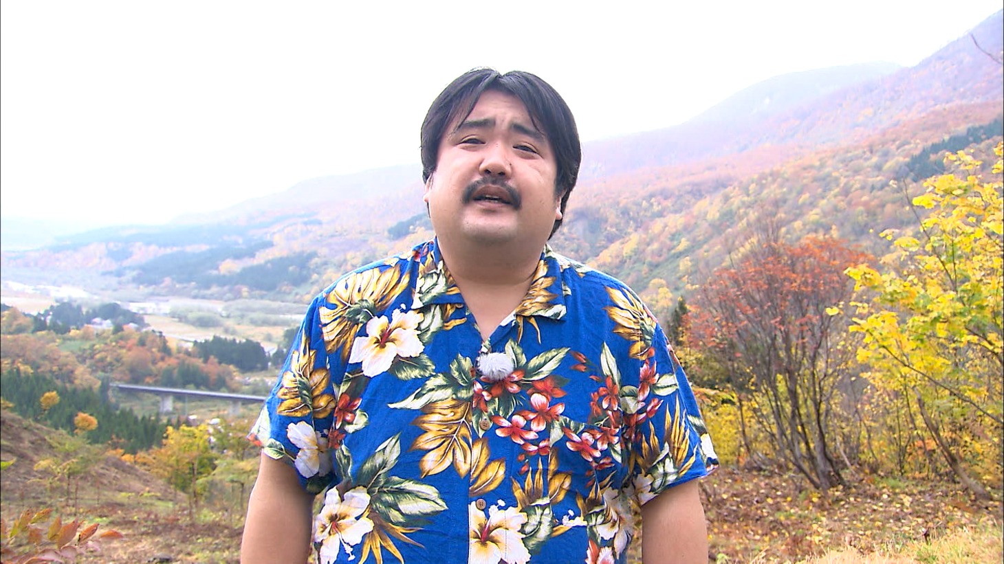 空気階段・鈴木もぐら