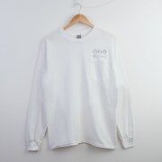 「聞くトンツカタン」の長袖Tシャツ。