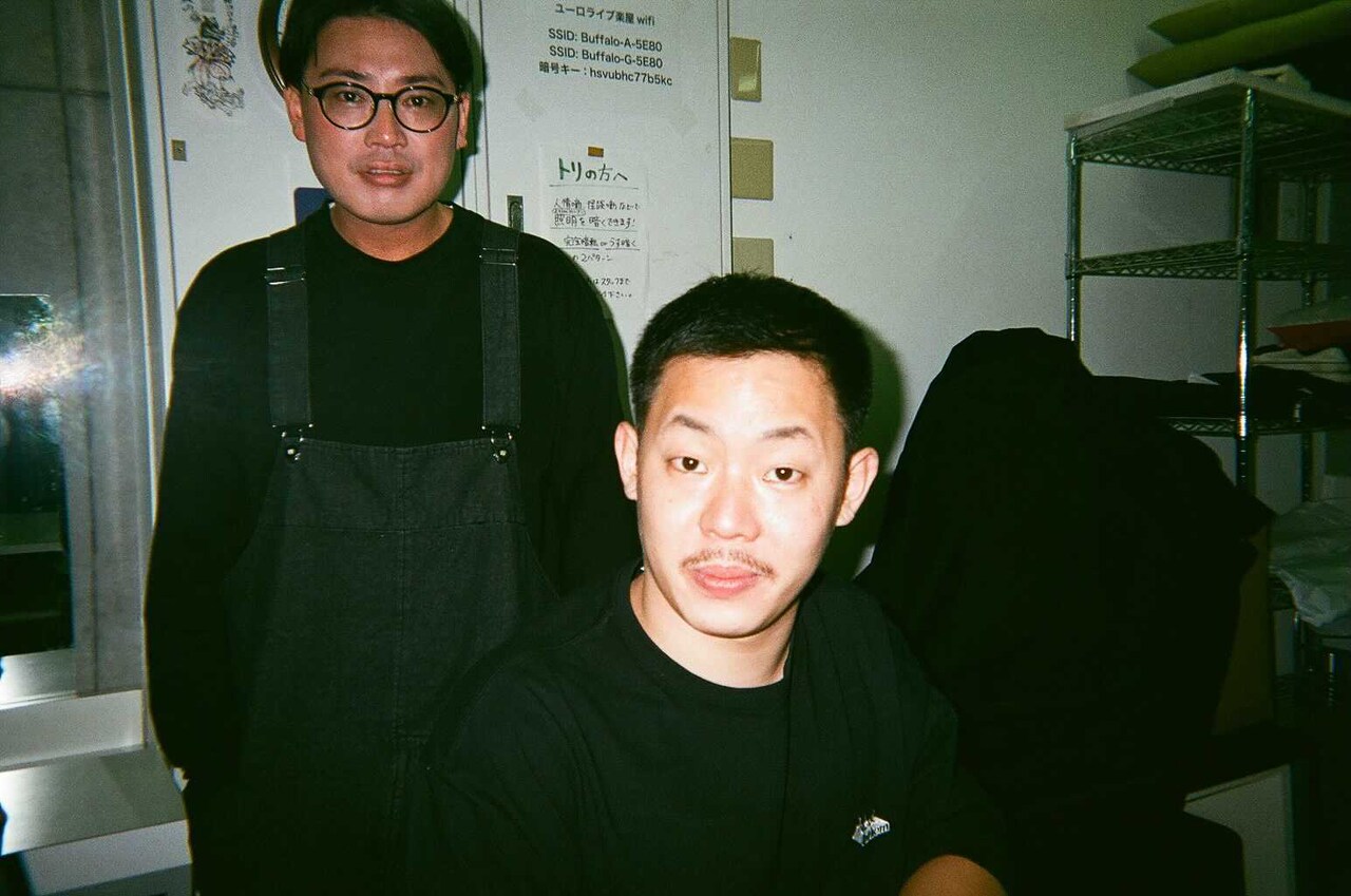 ザ・マミィ酒井さん（右）