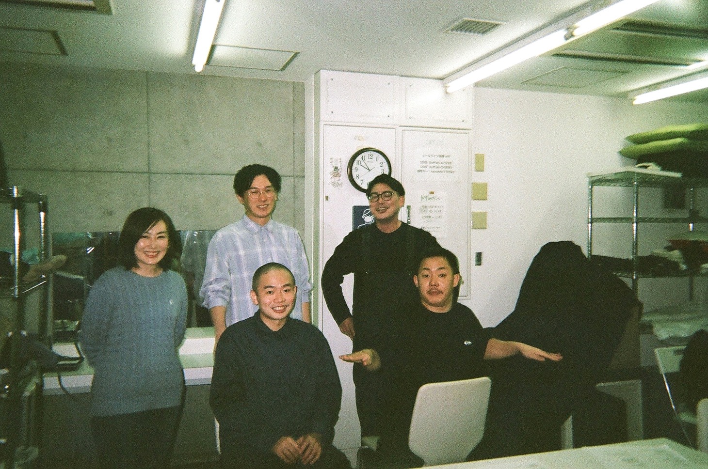 小西朝子さんと、ゾフィー、ザ・マミィ。林田さんも愛用の写ルンですで撮影しました。
