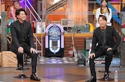 左から三浦翔平、西川貴教。(c)日本テレビ