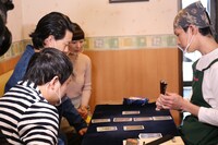 「冒険発掘バラエティ 霜降り明星のあてみなげ」より。(c)静岡朝日テレビ