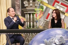 （左から）トレンディエンジェル斎藤、松井珠理奈。(c)フジテレビ