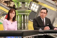 （左から）小澤陽子アナ、アリタ哲平。(c)フジテレビ