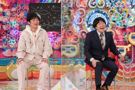 （左から）NON STYLE石田、蛍原徹。(c)テレビ朝日