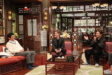 「新春大売り出し！さんまのまんま」に出演する（左から）明石家さんま、KinKi Kids。(c)関西テレビ