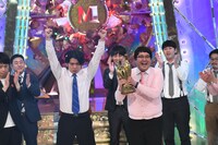 「M-1グランプリ2020」で優勝したマヂカルラブリー。