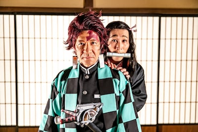 コント「スーパースター」に出演する内村光良（左）とシソンヌじろう（右）。