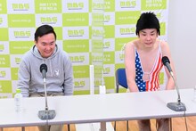 「かまいたちの知らんけど」リモート記者会見の様子。(c)MBS