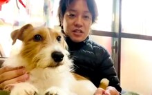 「笑える！泣ける！動物スクープ100連発」に出演する、ぺこぱ松陰寺と愛犬。(c)TBS
