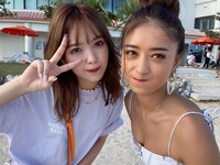 藤田ニコルと池田美優。
