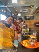 （手前から）有吉弘行、ビビる大木、平成ノブシコブシ吉村。