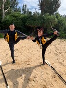 オードリー春日とフワちゃん。