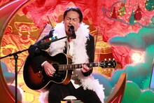 EIKOこと狩野英孝。