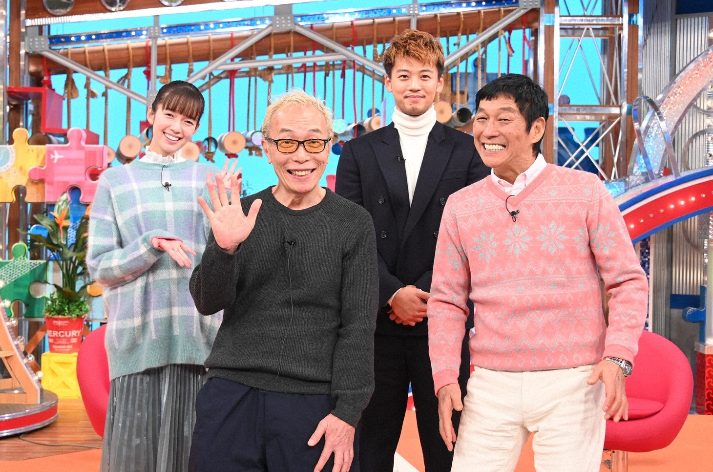 「1億人の大質問!?笑ってコラえて！5時間SP」の出演者たち。(c)日本テレビ