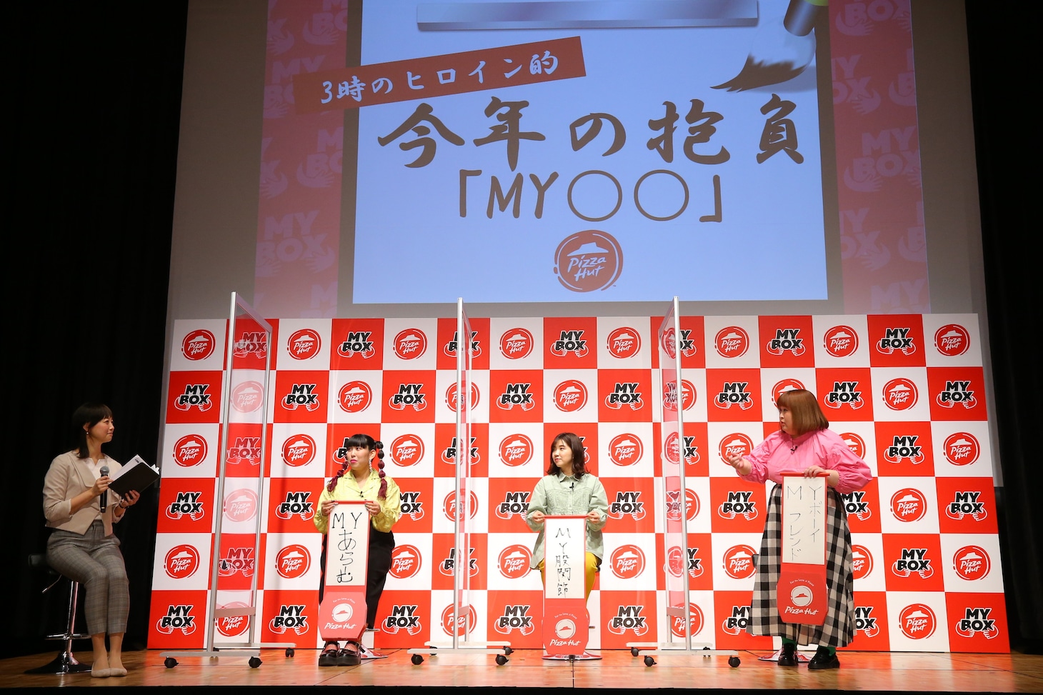 トーク中の様子。