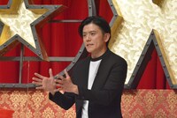 青木源太 (c)読売テレビ