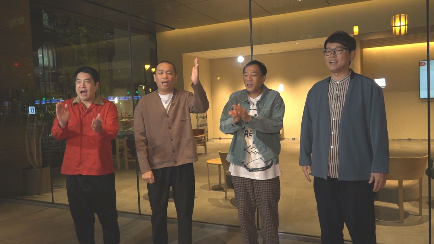 「ジンギス談！」に出演する、タカアンドトシとナイツ。