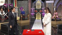 左から有吉弘行、宇徳敬子。(c)日本テレビ